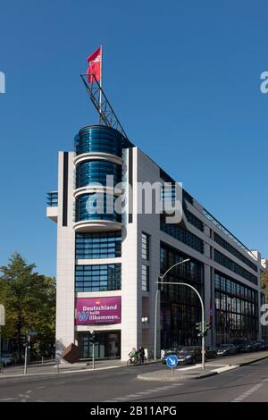 Willy-Brandt-Haus, siège du parti fédéral SPD, Kreuzberg, Berlin, Allemagne Banque D'Images