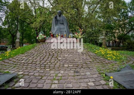 Une sculpture du Pape Jean Paul II dans Park Strzelecki, Kraków, Pologne Banque D'Images