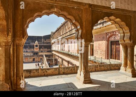 Cour intérieure d'Amer fort, Jaipur, Rajasthan, Inde Banque D'Images