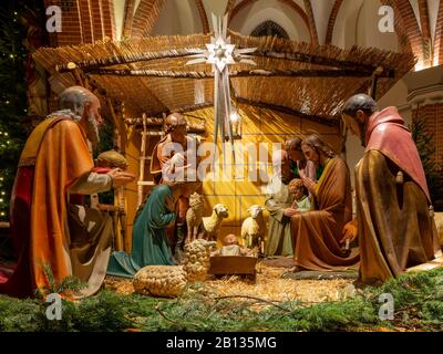 Scène de Noël naïf dans une église Banque D'Images