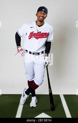 Cleveland Indians shortstop Francisco Lindor pose pour un portrait pendant la journée de photo le mercredi 19 février 2020 à Goodyear, Arizona, États-Unis. (Photo par IOS/ESPA-Images) Banque D'Images