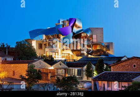 Marques de Riscal établissement vinicole et hôtel. La Rioja Alavesa. Alava, Espagne Banque D'Images