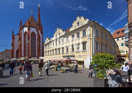 Place Du Marché Supérieur Avec Chapelle St Mary'S Et Falkenhaus, Würzburg, Basse-Franconie, Bavière, Allemagne, Europe Banque D'Images