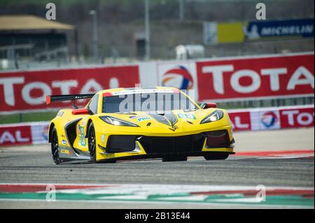 22 février 2020: Corvette Racing Jan Magnussen et Mike Rockenfeller LMGTE Pro #63 avec la Chevrolet Corvette C8.R à la pratique 2-FIA WEC Lone Star le Mans, circuit des Amériques à Austin, Texas. Mario Cantu/CSM Banque D'Images