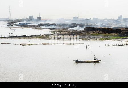 Les bidonvilles flottantes de Lagos, Nigeria Banque D'Images