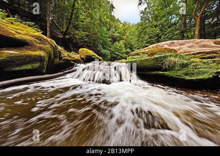 Rapides appelés Irreler Wasserfaelle du Parc naturel de l'Eifel Sud, Allemagne, Rhénanie-Palatinat, Eifel, Irrel Banque D'Images