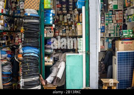 Magasins et marchés de rue, Dakar, Sénégal Banque D'Images