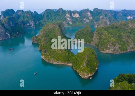 La baie d'Halong, Vietnam Banque D'Images