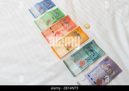 La monnaie Ringgit Money en Malaisie. Des billets de banque colorés. Banque D'Images