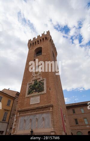 Torre Del Borgo À Recanati (Tour Recanati, Macerata - Italie, Maison Natale De Giacomo Leopardi) Banque D'Images