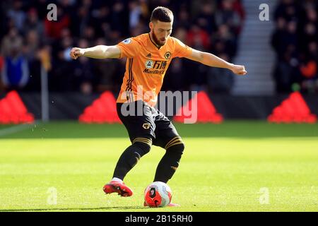 Wolverhampton, Royaume-Uni. 23 février 2020. Matt Doherty de Wolverhampton Wanderers en action. Premier match de ligue, Wolverhampton Wanderers / Norwich City au Molineux Stadium à Wolverhampton le dimanche 23 février 2020. Cette image ne peut être utilisée qu'à des fins éditoriales. Utilisation éditoriale uniquement, licence requise pour une utilisation commerciale. Aucune utilisation dans les Paris, les jeux ou une seule édition de club/ligue/joueur. Pic par Steffan Bowen/Andrew Orchard sports photographie/Alay Live news crédit: Andrew Orchard sports photographie/Alay Live News Banque D'Images