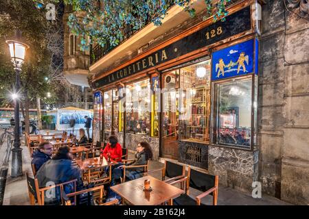 Le bar à cocktails historique la Confiteria, Barcelone, Catalogne, Espagne Banque D'Images