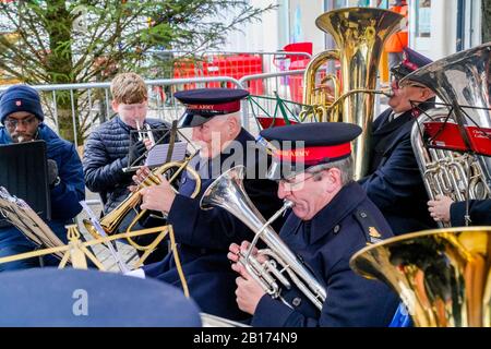 Salut Army Band, Nuneaton, Warwickshire, Angleterre, Royaume-Uni Banque D'Images