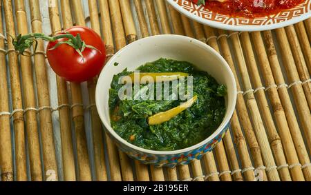 Trinidadien Callaloo, crémeux, fondre dans votre bouche, à base de légumes verts, plat de coconutty, sud des Caraïbes, Trinité-et-Tobago Banque D'Images