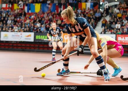 La Haye, pays-Bas - 16 FÉVRIER 2020 : Charlie Works EuroHockey Indoor Club Cup 2020 femmes. Match final Dusseldorfer HC (GER) et HDM (NED). Banque D'Images