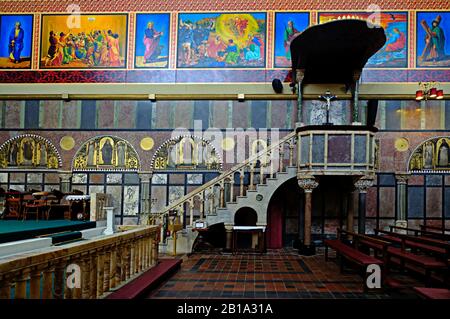 Intérieur De L'Église Universitaire De Dublin. Église Catholique Saint-Cardinal John Newman Dublin Irlande Banque D'Images