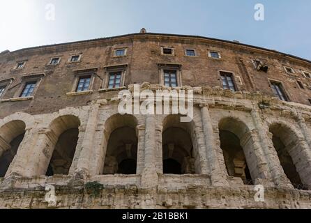 Théâtre de Marcellus (Teatro di Marcello), Rome, Italie Banque D'Images