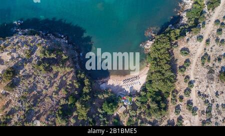 Vue aérienne sur la plage d'Arsanas, l'île de Thassos , Grèce Banque D'Images