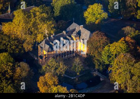 Luftbild, Wasserschloss Schloss Rheydt Und Museum, Mönchengladbach, Niederrhein, Nordrhein-Westfalen, Deutschland, Baudenkmal, Deu, Europa, Grüne Bäum Banque D'Images