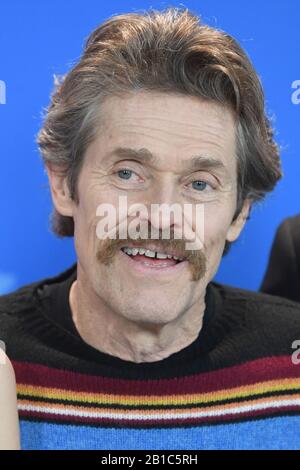 Berlin, Allemagne. 24 février 2020. L'acteur Willem Dafoe assiste au photocrate pour la Sibérie lors du 70ème Festival International du Film de Berlin à l'hôtel Grand Hyatt à Berlin le 24 février 2020. Photo De Paul Treadway/ Crédit: Upi/Alay Live News Banque D'Images
