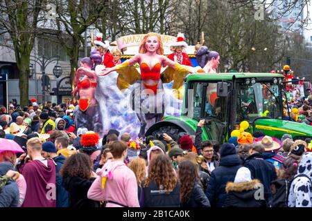 La procession du lundi de Shrove à DŸsseldorf, carnaval de rue, charrettes à motif carnaval, Banque D'Images