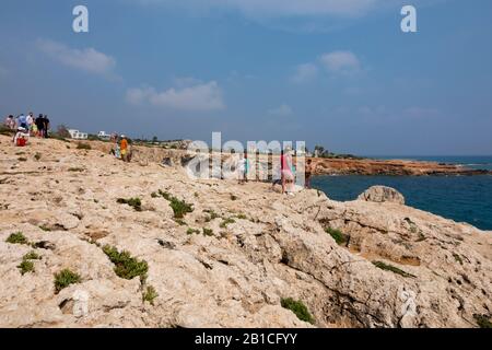 Grottes marines au pont Love, Ayia Napa, Chypre. 2019 Banque D'Images