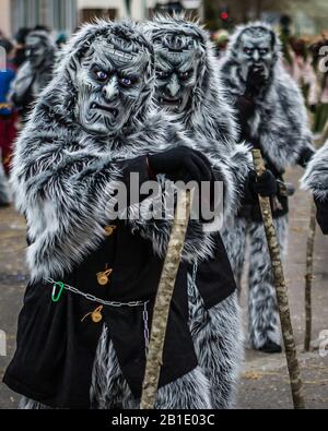 Mossingen, Bade-Wurtemberg, Allemagne - 4 Février 2018 : Carnaval De Fasnet En Allemagne. Banque D'Images