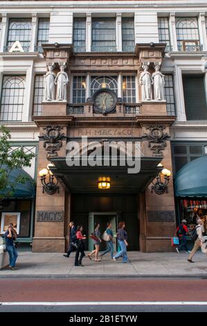Du grand magasin Macy's, à Herald Square, Manhattan, New York, USA Banque D'Images