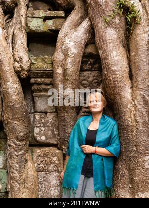 Image du temple de Ta Prohm, le temple photogénique du parc archéologique d'Angkor Wat, Siem Reap, Cambodge. Banque D'Images