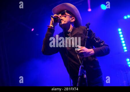 Rob Spragg Aka Larry Love, Alabama 3, Festival De Wickham. 4 Août 2019 Banque D'Images