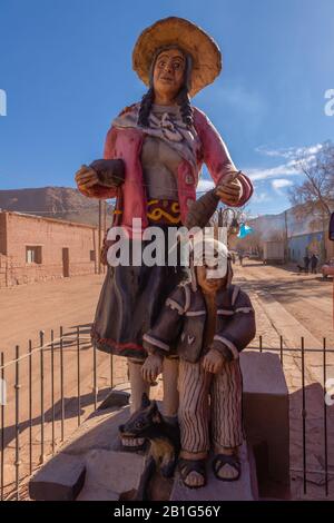 Petite ville de Suques sur la route nationale 52, haute altitude des Andes, Puna désert, Province de Jujuy, NW Argentine, Amérique latine Banque D'Images
