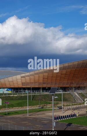 Lee Valley Velopark / Velodrome, Parc Olympique De La Reine Elizabeth, Londres, Angleterre, Royaume-Uni, Europe. Banque D'Images