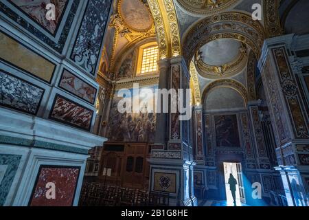 Intérieur de la basilique de l'abbaye de Montecassino, détruite pendant la seconde guerre mondiale Banque D'Images