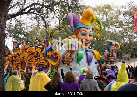 Jester float dans le défilé de Rex sur Fat Tuesday. La Nouvelle-Orléans, LOUISIANE, États-Unis. Banque D'Images