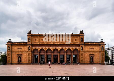 Hambourg, Allemagne - 4 août 2019 : façade principale du musée d'art Hamburger Kunsthalle Banque D'Images