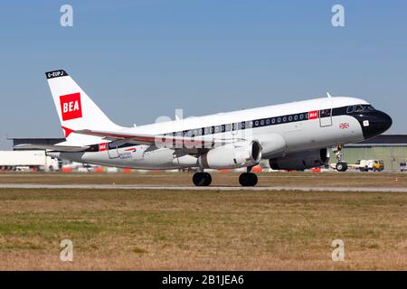 Stuttgart, Allemagne – 21 mars 2019 : avion Airbus A 319 de British Airways à l'aéroport de Stuttgart (STR) en Allemagne. Banque D'Images