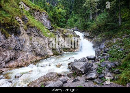 Chutes De Kuhflucht À Farchant, Allemagne, Bavière Banque D'Images