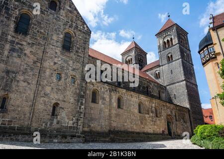 Quedlinburg, Allemagne – 20 Juin 2016. Vue extérieure de l'église de Stiftskirche St Servatius à Quedlinburg, Allemagne. Banque D'Images