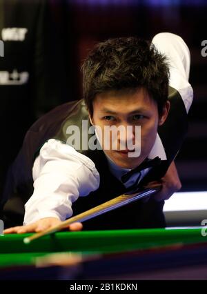 Front De Mer, Southport, Merseyside, Royaume-Uni. 26 février 2020. Championnat du monde de Snooker, Championnat des Joueurs de Corail; Thepchaiya Un-Nooh (THA) à la table lors de son premier match contre Mark Allen (ENG) crédit: Action plus Sports/Alay Live News crédit: Action plus Sports Images/Alay Live News Banque D'Images