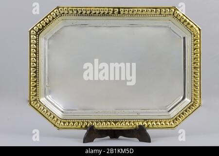 plaque d'immatriculation en argent et en or Banque D'Images