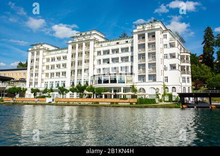 Bled, Slovénie – 5 Juillet 2019. Vue extérieure du Grand Hotel Toplice sur les rives du lac Bled en Slovénie. Banque D'Images