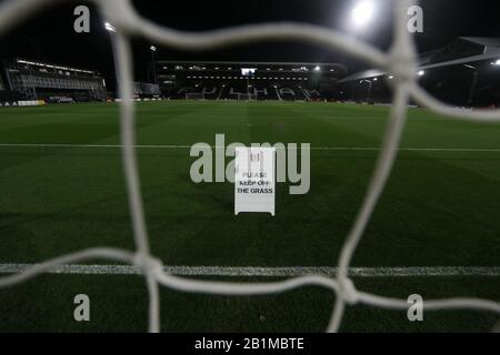 Londres, ANGLETERRE - 26 FÉVRIER une vue générale de l'intérieur du stade lors du match de championnat Sky Bet entre Fulham et Swansea City à Craven Cottage, Londres le mercredi 26 février 2020. (Crédit: Jacques Feeney | MI News) la photographie ne peut être utilisée qu'à des fins de rédaction de journaux et/ou de magazines, licence requise pour un usage commercial Banque D'Images