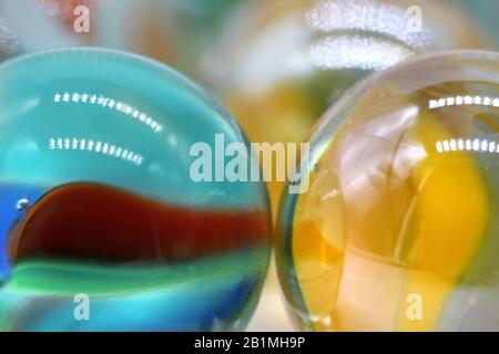 Billes de verre, macro gros plan Banque D'Images