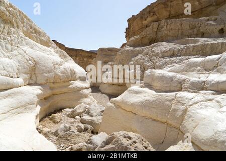 Randonnée dans le désert d'arava en Israël Banque D'Images