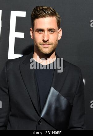 Hollywood, Californie, États-Unis 24 février 2020 l'acteur Oliver Jackson-Cohen assiste à Universal Pictures Présente la première "L'homme invisible" en février Banque D'Images