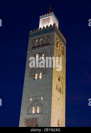 Minaret de la mosquée Koutoubia, place Djema el-Fna. Marrakech, Maroc Banque D'Images