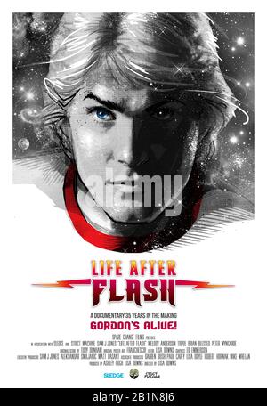 Life After Flash (2017) réalisé par Lisa Downs et avec Sam J. Jones, Melody Anderson, Brian Blessed et Peter Duncan. Documentaire à la suite des hauts et des bas de Sam J. Jones depuis qu'il a joué comme personnage de titre dans le film de Mike Hodges de 1980 Flash Gordon. Banque D'Images