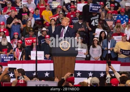 21 février 2020, LAS VEGAS CONVENTION CENTER, LAS VEGAS, NEVADA USA - le président Trump Ré-Election Rally - GARDEZ L'AMÉRIQUE GRAND Banque D'Images