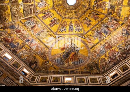 Le dôme du Baptistère de Florence Italie Banque D'Images