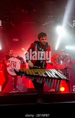 Porto, Portugal. 26 février 2020. Le groupe de marchage techno autodécrit de l'Allemagne, Meute, est vu en direct au Hard Club de Porto. Crédit: Sopa Images Limited/Alay Live News Banque D'Images